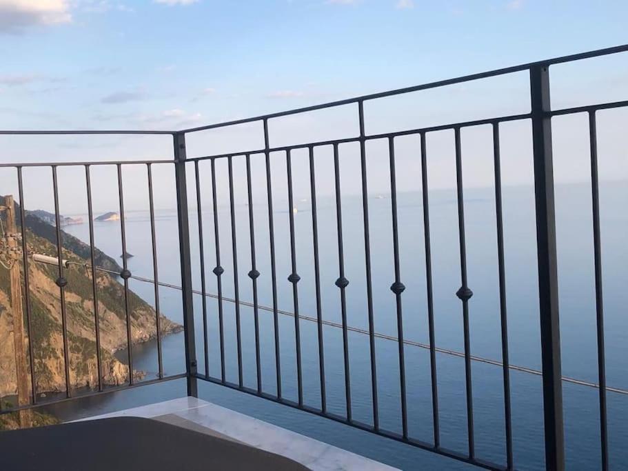 Orangehouse Cinque Terre. Private Parking Βίλα Ριοματζόρε Εξωτερικό φωτογραφία