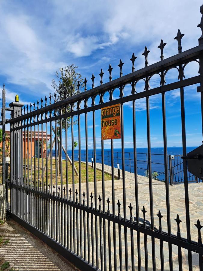 Orangehouse Cinque Terre. Private Parking Βίλα Ριοματζόρε Εξωτερικό φωτογραφία