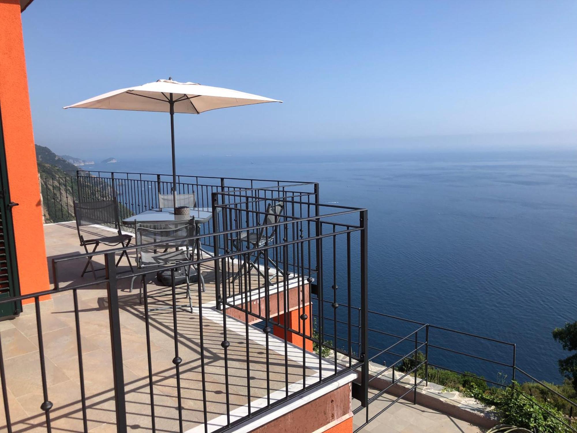 Orangehouse Cinque Terre. Private Parking Βίλα Ριοματζόρε Εξωτερικό φωτογραφία